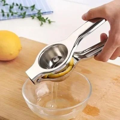 Portable Stainless Steel Citrus Hand Juicer for Lemon and Orange Portable Stainless Steel Citrus Hand Juicer for Lemon and Orange