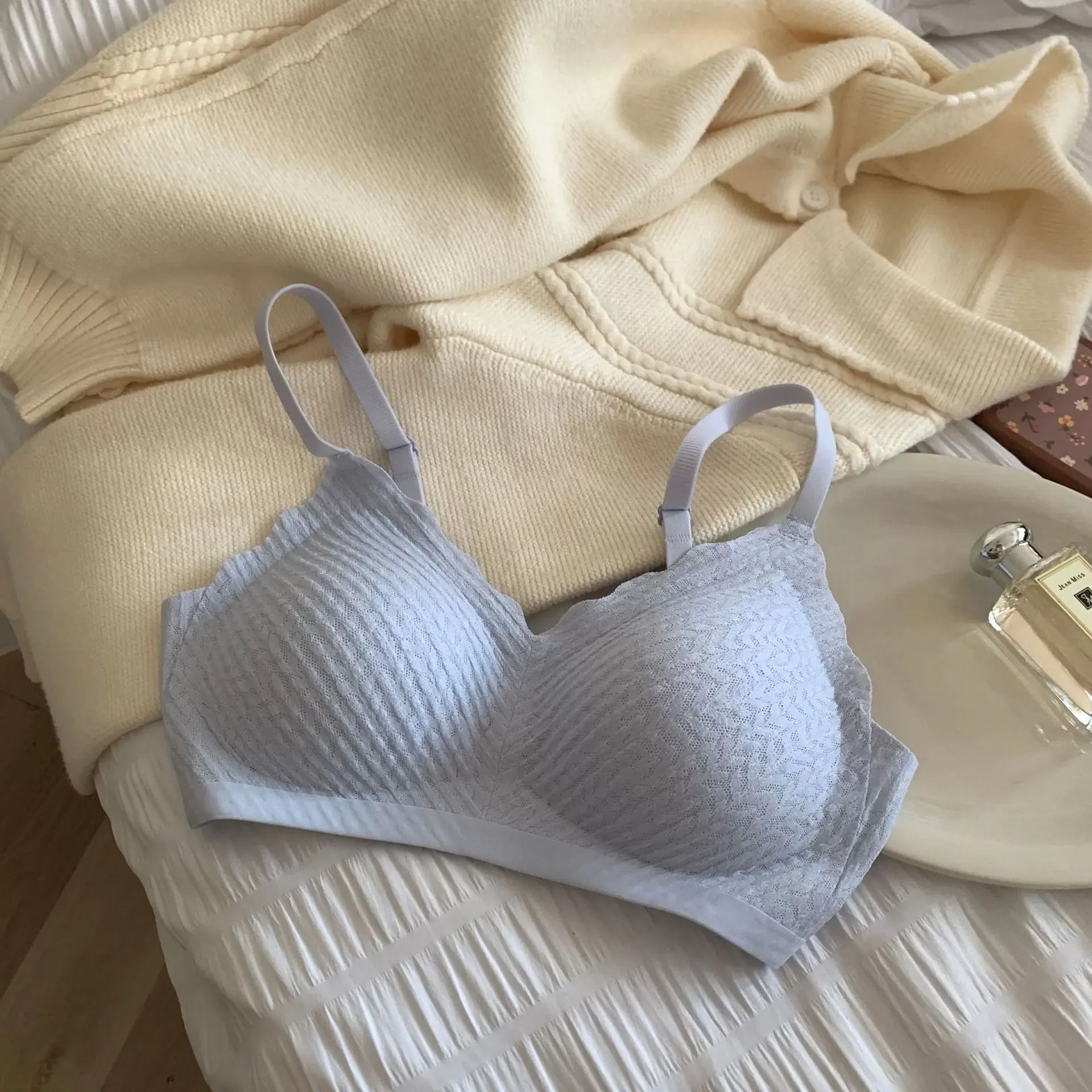 Seamless Anti Sagging Support Bra for Women with Big Bust Comfortable Wireless Lift