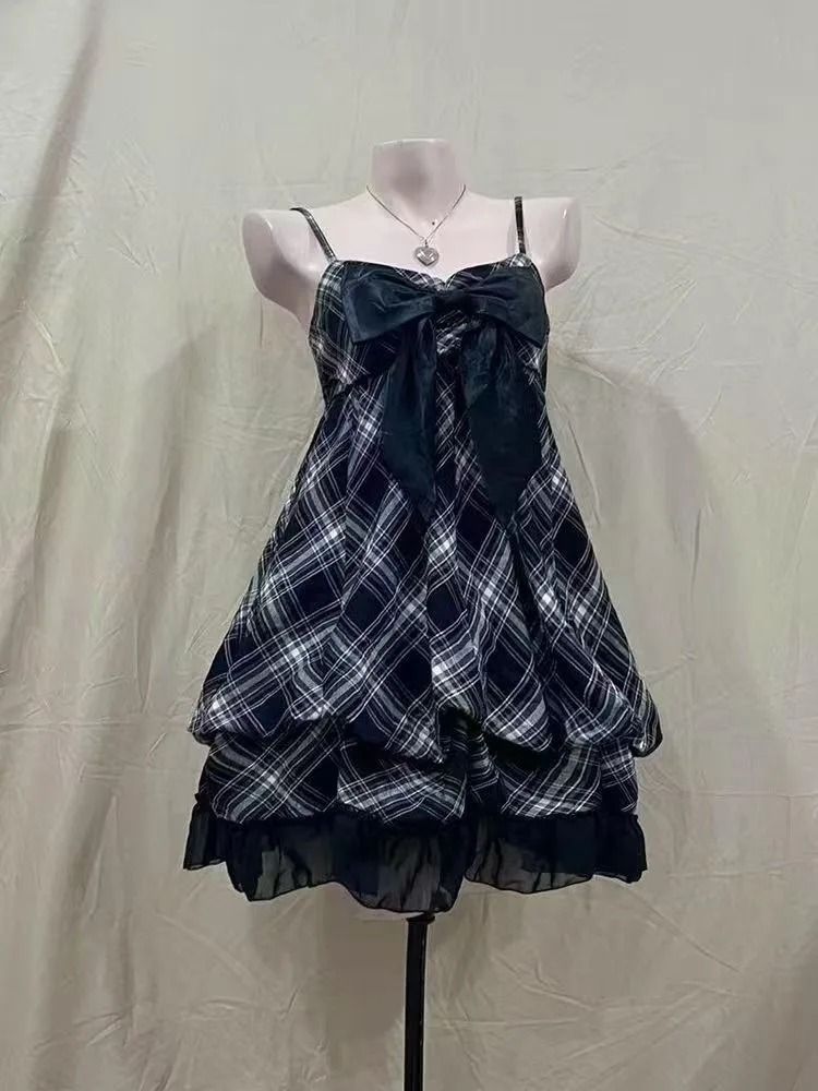 2025 Japanese Vintage Style Black Lace Strap Dress Korean Fashion Summer Sweet Patchwork One Piece