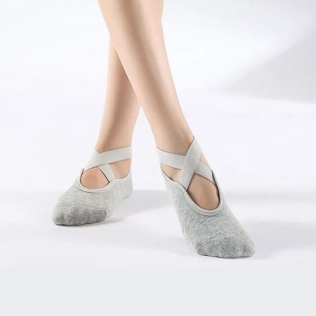 Kinetic-Grip Non-Slip Bandage Pilates Socks - Breathable Cotton Yoga & Barre Fitness Dance Performance Wear