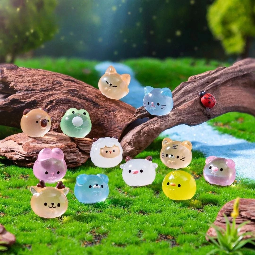 12-Piece Luminous Mini Resin Animal Figurines Glow in the Dark Miniature Frog & Tiger Fairy Garden Ornaments