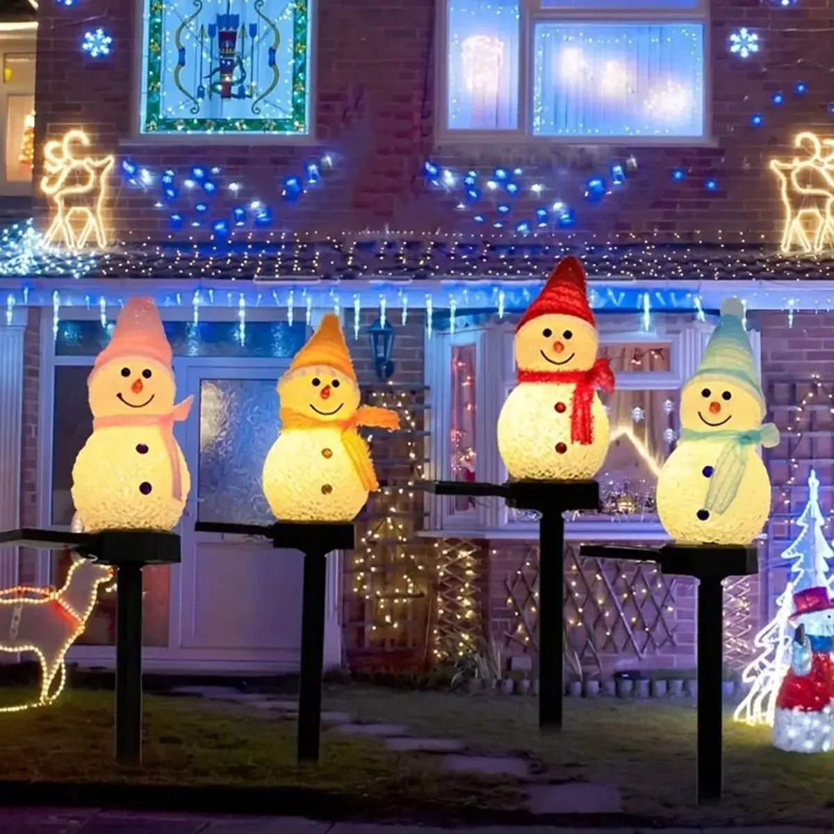 Outdoor LED Snowman Solar Lawn Stake Light (Waterproof Christmas Pathway Yard Lamp)