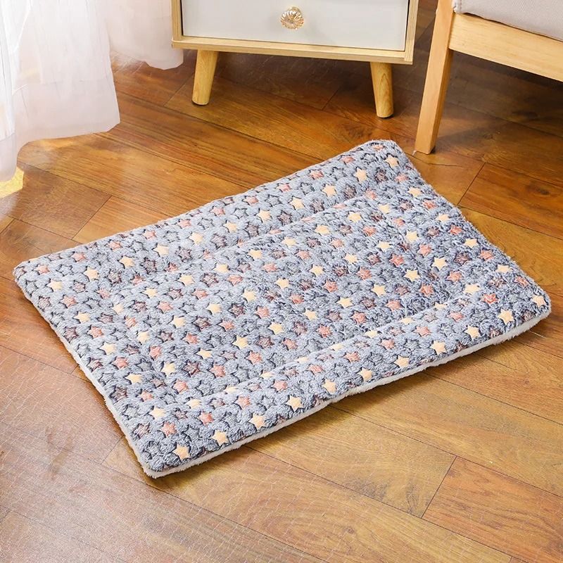 Soft Flannel Pet Sleeping Mat for Dogs and Cats