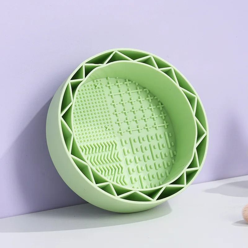 Multi Functional Makeup Brush and Beauty Sponge Cleaning Bowl