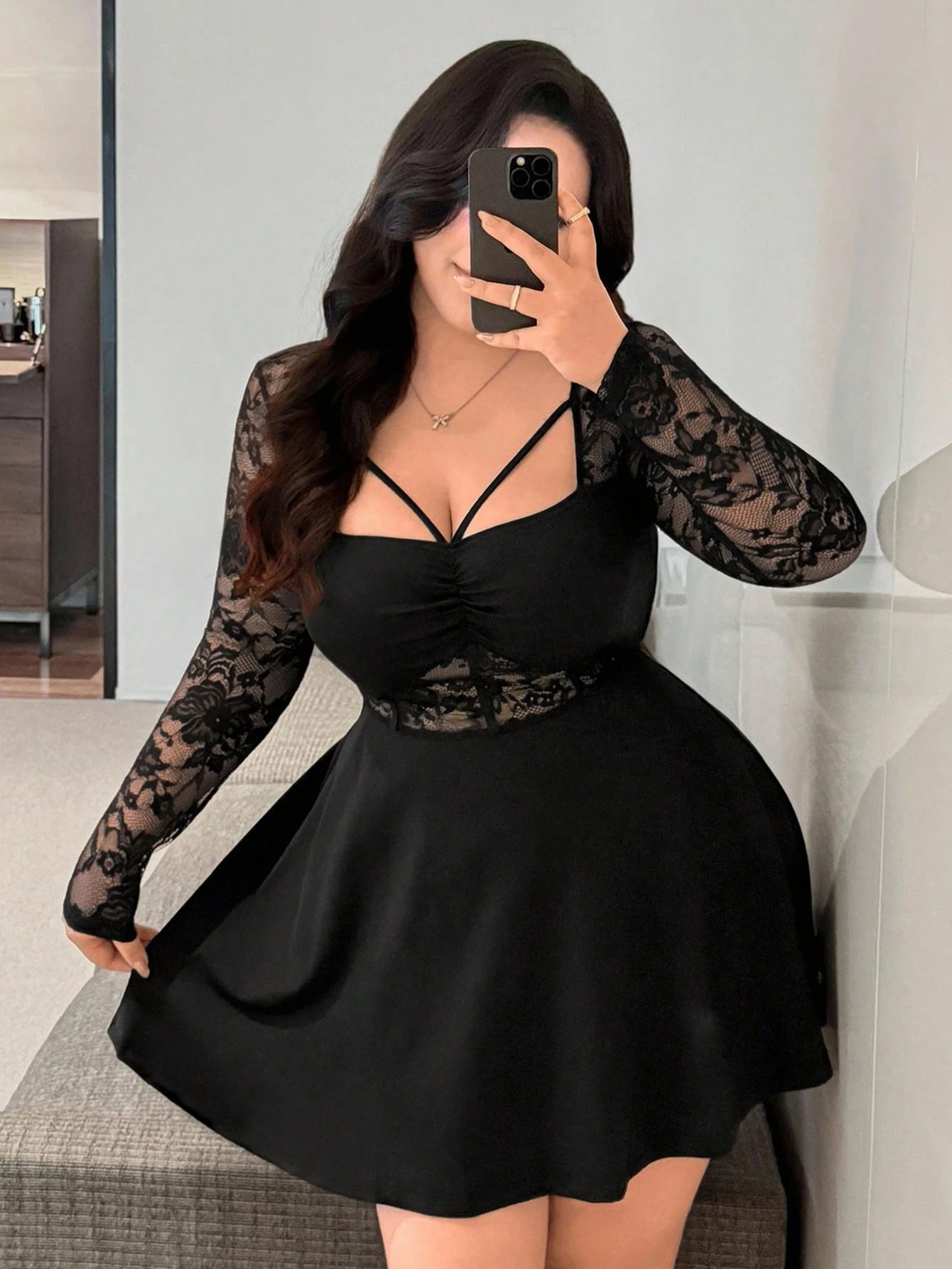 Elegant Plus Size Lace Dress for Women Ruched Mini Dress with Long Sleeves