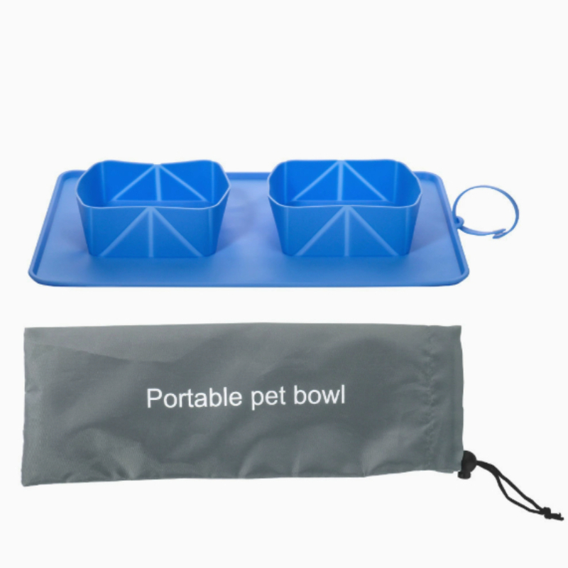 Foldable Portable Pet Feeding Kit With Travel Bowls and Storage Bag