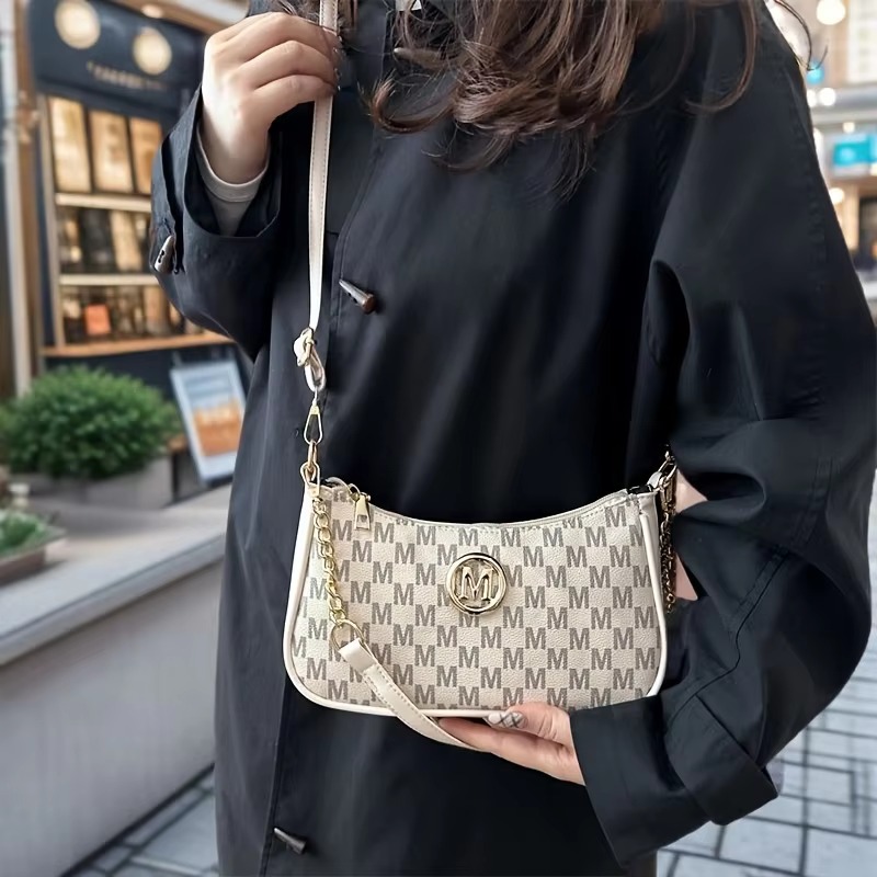 Vintage Style Crossbody Bag for Women with Adjustable Shoulder Strap and Zipper Closure