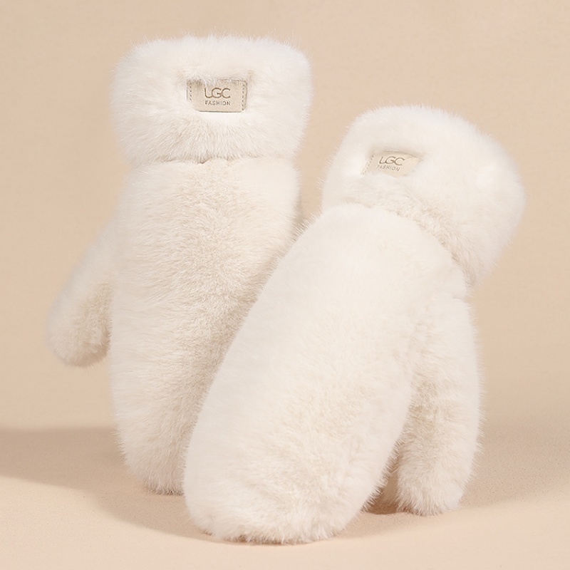 Women Winter Plush Gloves Windproof Thick Warm Faux Fur Mittens Wrist Length