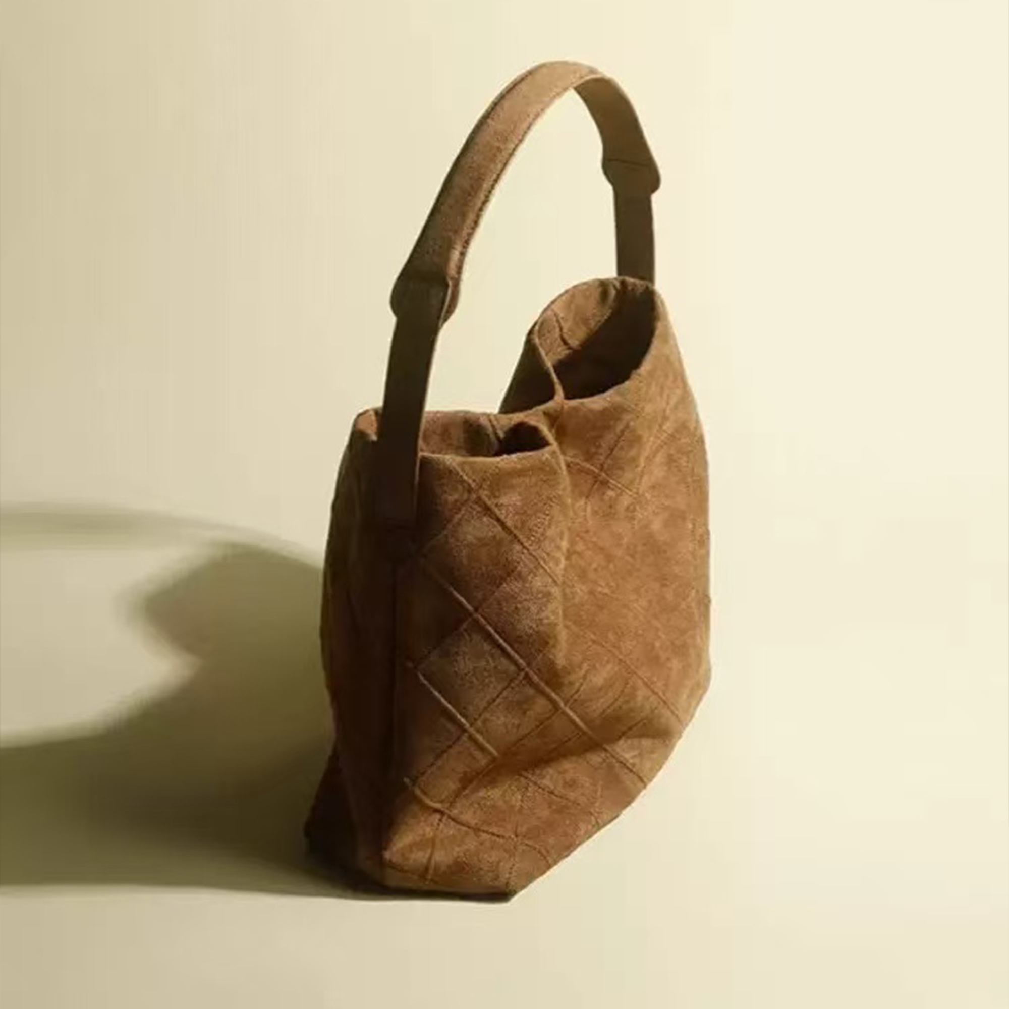 Luxe Suede Shoulder Bag Quilted Chain Tote for Women Large Capacity Handbag
