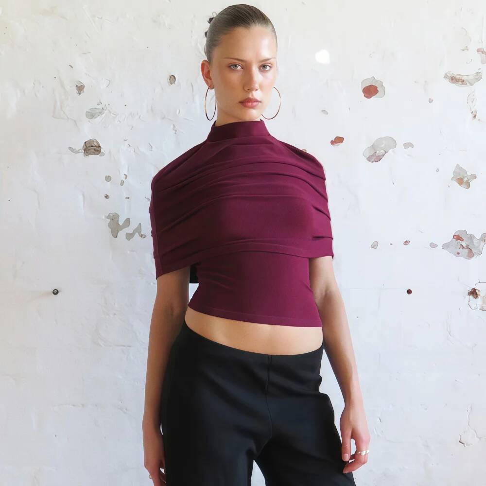 Elegant Women's Outfit with Strapless Tank Top & Pleated Turtleneck Shawl