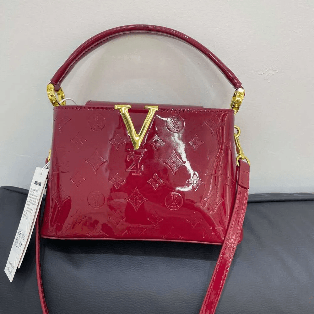 Elegant Patent Leather Bucket Bag for Women Handheld Crossbody Commuter Bag