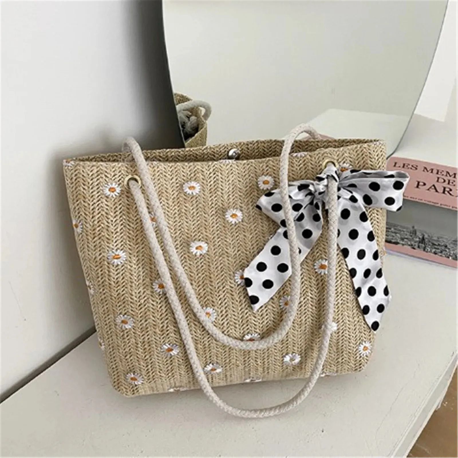Floral Straw Woven Shoulder Bag Large Capacity Beach Tote for Women