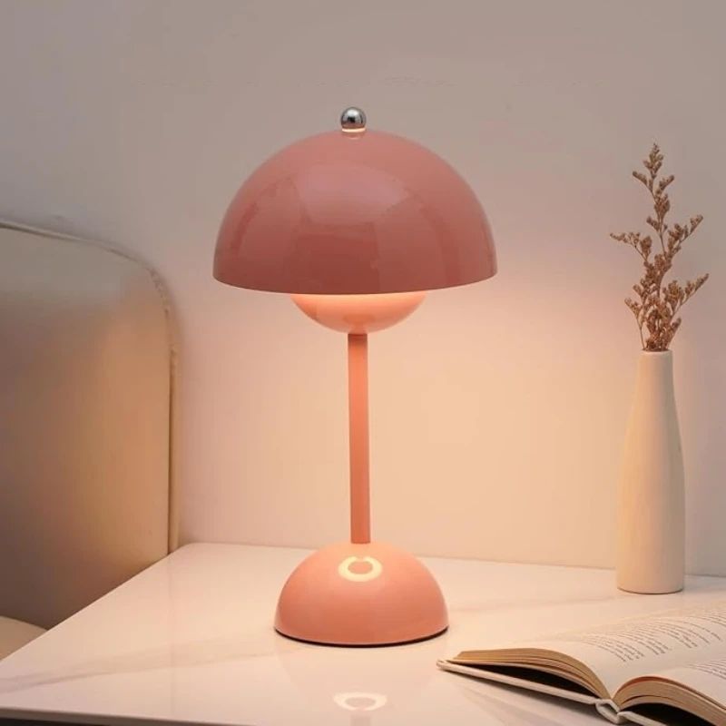 Rechargeable Flower Bud LED Table Lamp, Modern Ambient Bedside Light, Cordless Decorative Mood Lamp for Bedroom Decor