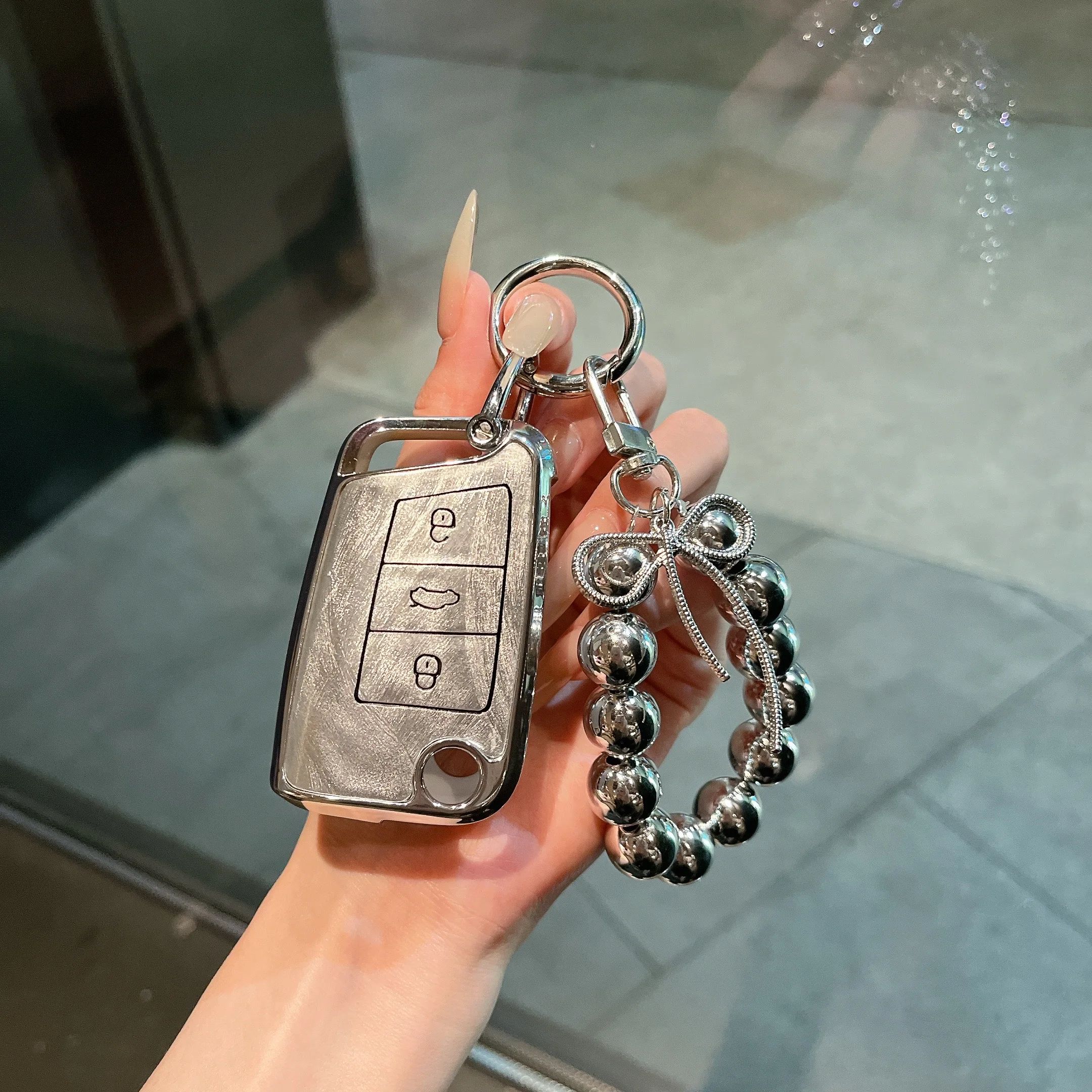 Fashion TPU Car Key Case Cover with Keychain for VW Volkswagen Golf 7 MK7 Tiguan Seat Leon Skoda