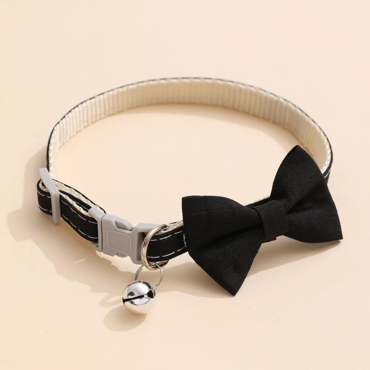 Cute Bow Bell Cat Collar – Adjustable Small Cat & Dog Collar with Safety Bell