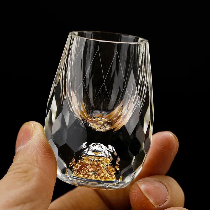 Luxury Crystal Glass with Gold Foil Double Bottom