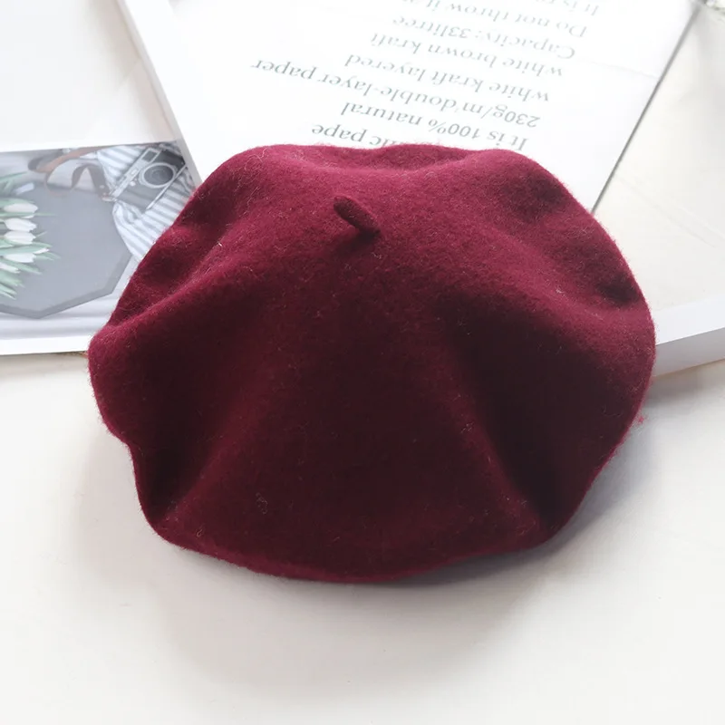 Women's Wool Beret Hat for Winter Warmth and Classic French Artist Style