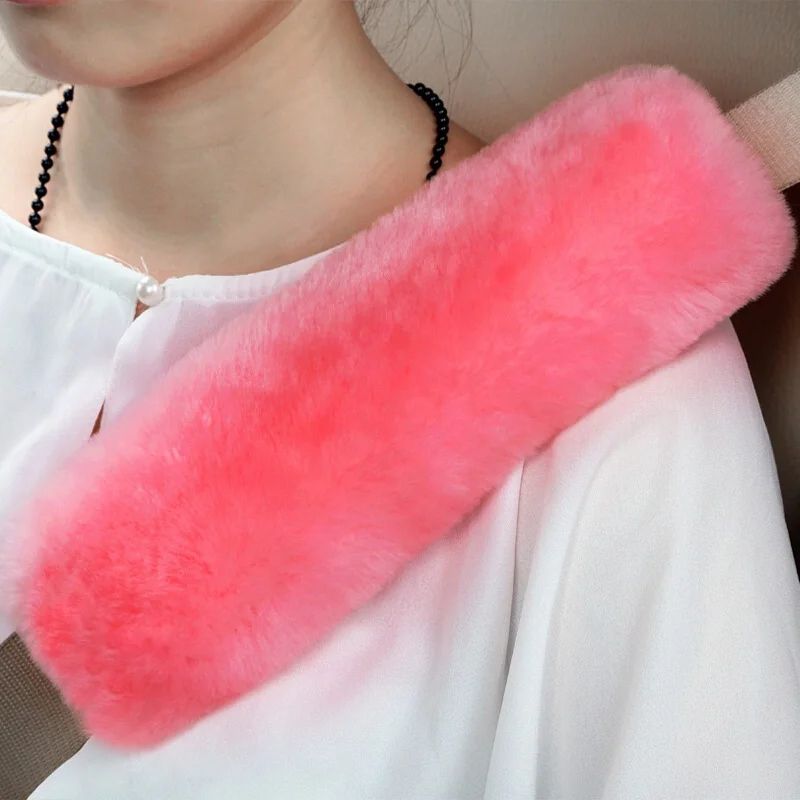 Soft Plush Seat Belt Cover & Seatbelt Shoulder Pad - Neck & Shoulder Comfort Car Seat Belt Cushion (1 Pc)