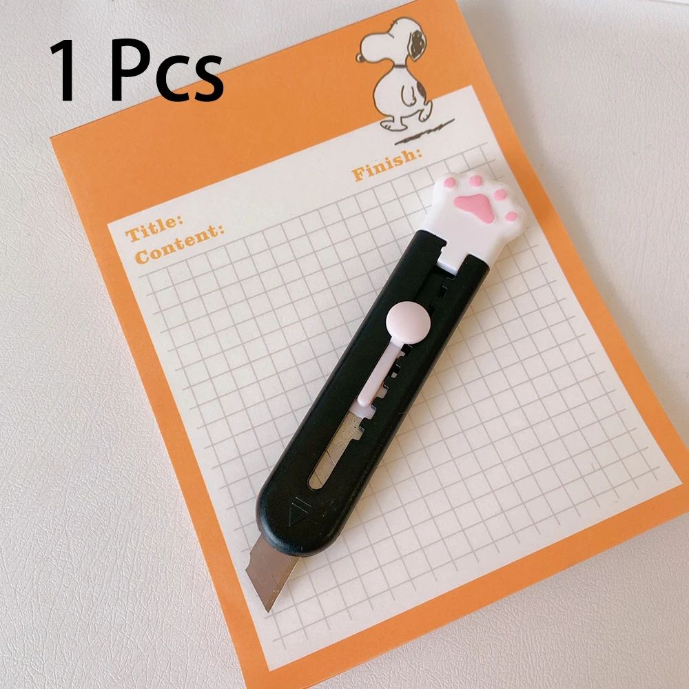 Cat Paw Retractable Utility Knife – Mini Box Cutter & Letter Opener for Cute Desk Essentials