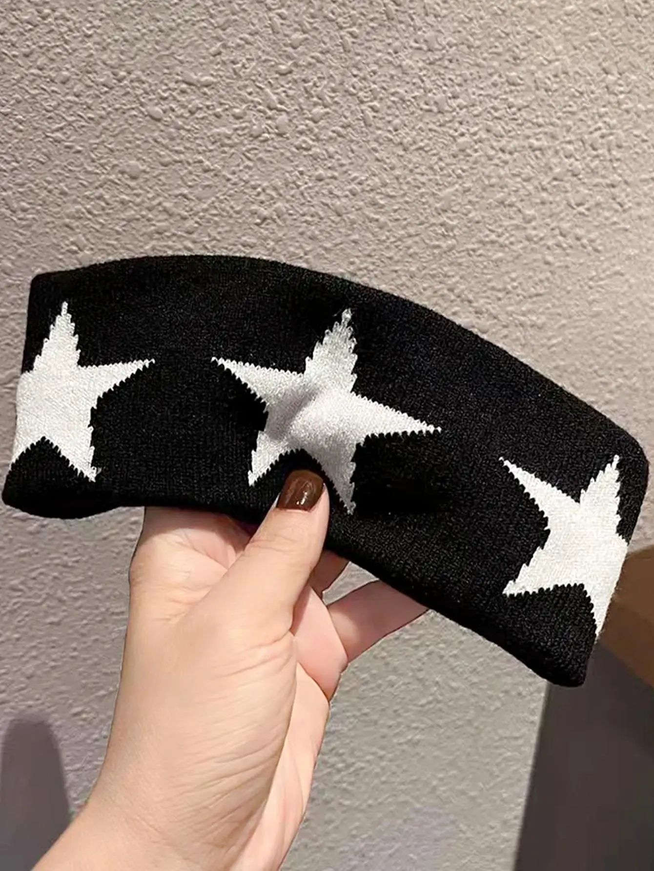 Black & White Star Non Slip Headband for Women – Soft Yoga Workout Hair Wrap