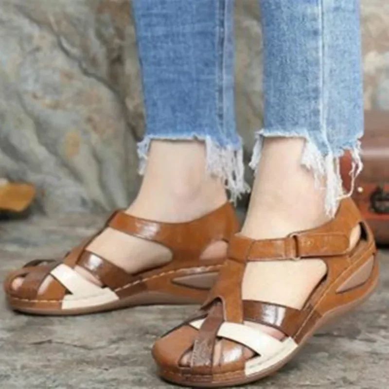 SummerEase Womens Roman Platform Sandals – Slip-On Casual Outdoor Beach Slides