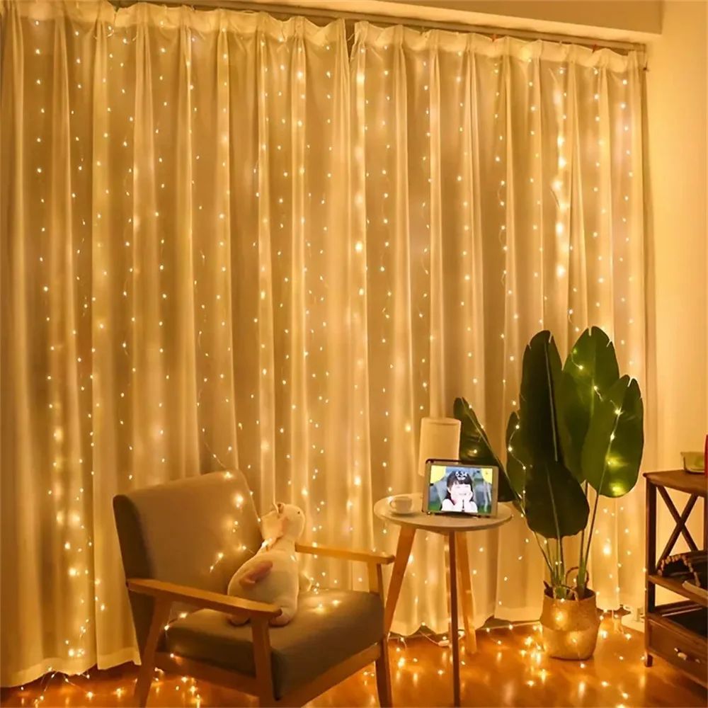 USB LED Curtain Fairy Lights with 8 Lighting Modes for Wedding and Holiday Decor
