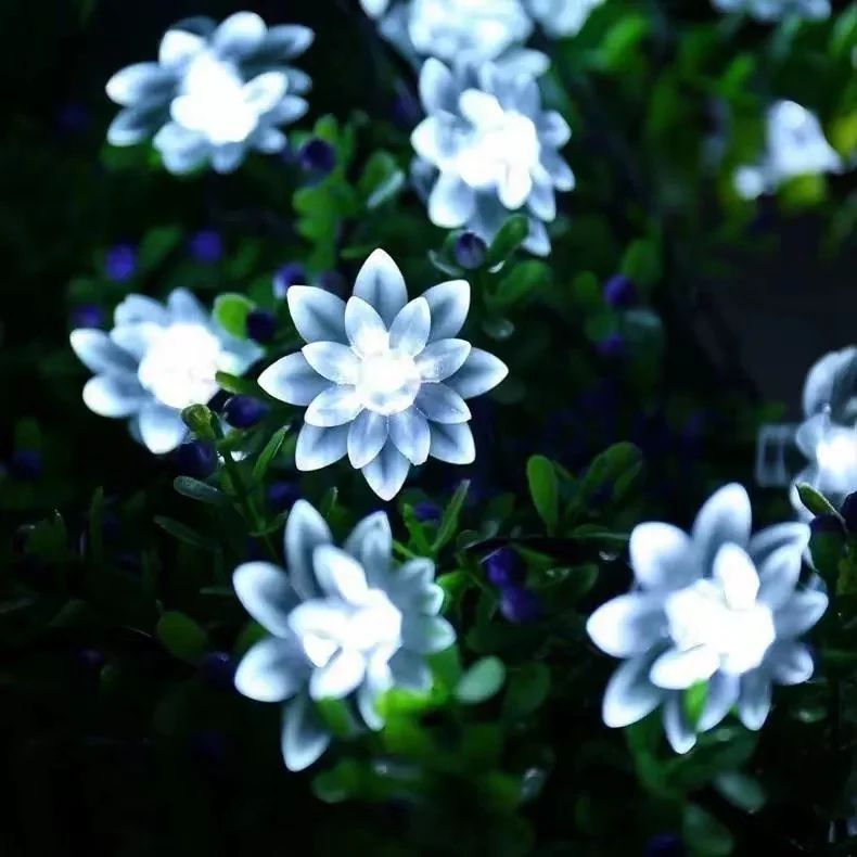 Solar Lotus Flower String Lights 20/50/100 LED Outdoor Fairy Garden Lights