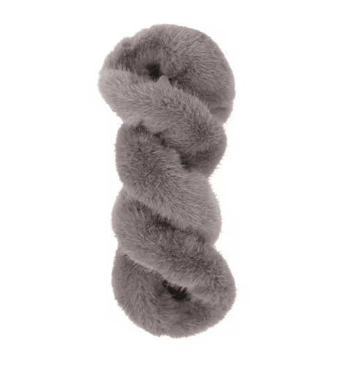 Plush Faux Fur Steering Wheel Cover – Soft Anti-Slip Universal Winter Grip