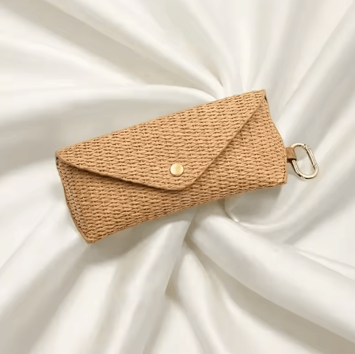 Woven Straw Eyeglass Case with Hook – Soft Protective Fashion Glasses Pouch