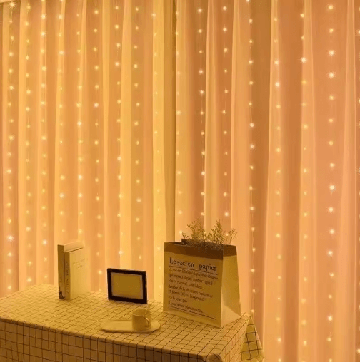 USB Christmas Curtain Lights – Remote Control LED Fairy Garland