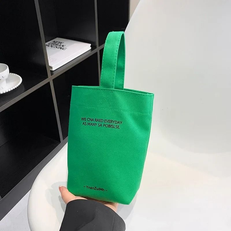 Large Capacity Canvas Crossbody Shopper Bag for Easy Everyday Womens Carry