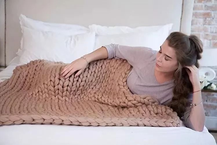 Chunky Knit Weighted Blanket Soft Breathable Queen Size Throw
