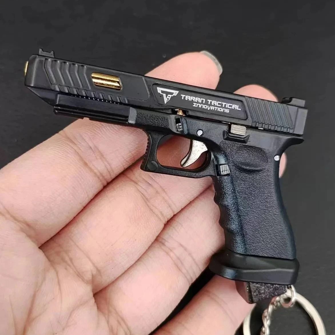 G34 Mini Pistol Keychain with Alloy Collectible Model Details