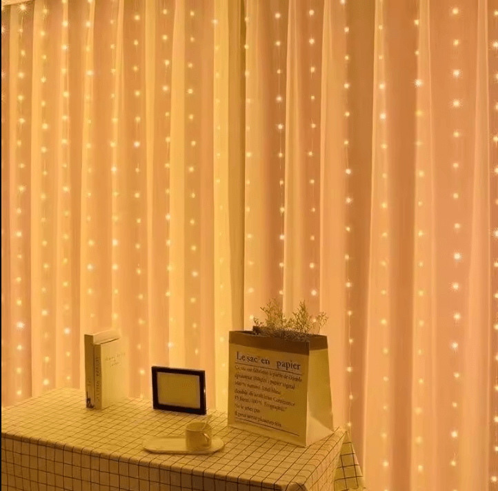 USB Christmas Curtain Fairy Lights with Remote Control