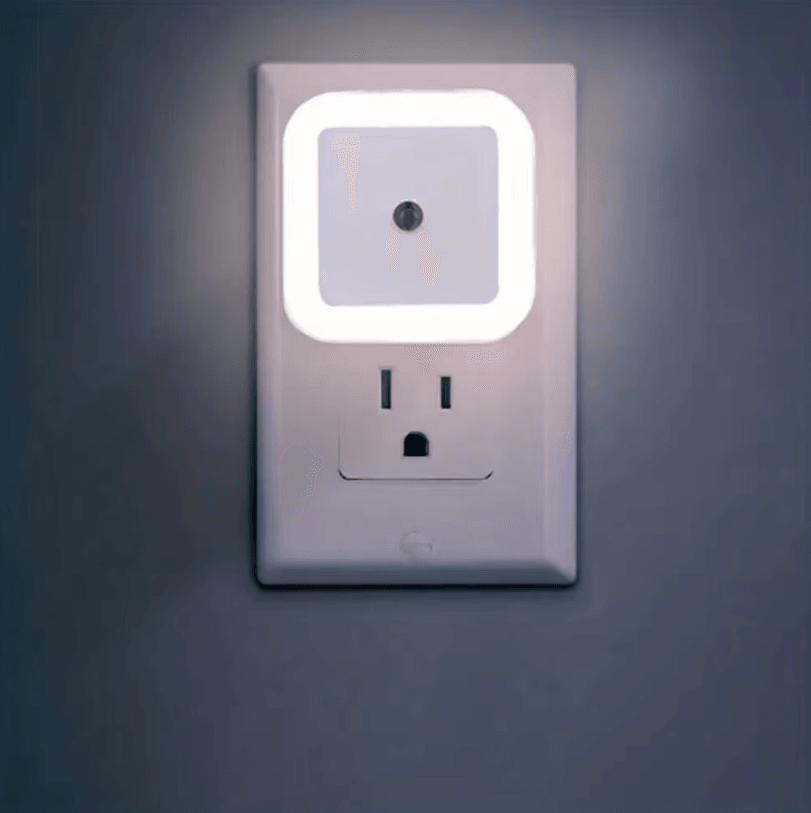 Intelligent LED Induction Light That Automatically Lights Up at Night