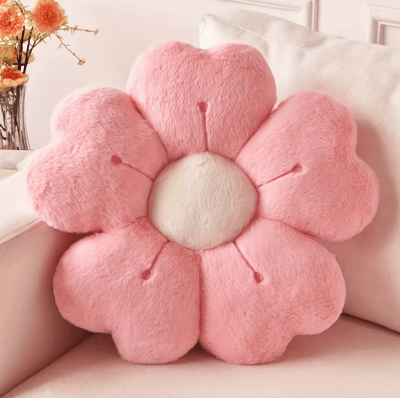 BloomSoft Plush Daisy Flower Pillow - Cozy Decorative Cushion for Bed & Sofa