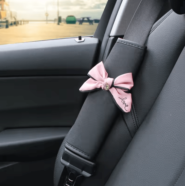 DiamondPink Plush Car Neck Pillow – Cute Bow Auto Headrest & Lumbar Support Cushion for Women