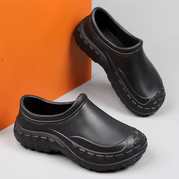 Men Outdoor Breathable Slip On Lightweight Shoes Sandals Clogs Comfortable Summer Footwear