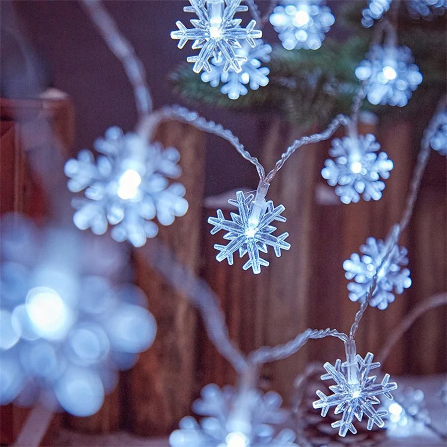 Snowflake LED String Lights – Battery & USB Powered Christmas Fairy Lights for Tree & Holiday Decor