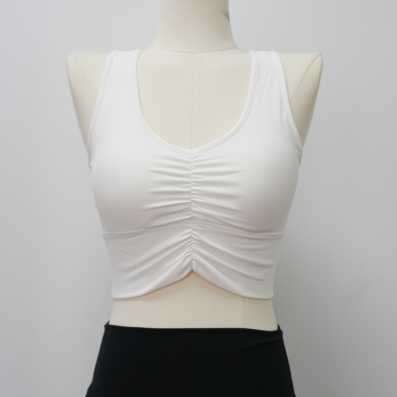 Seamless Solid Color Sports Bra Backless Gym Top Halter Yoga Bra Fitness Scrunch Workout Tank Top for Women