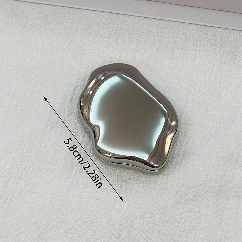 Cute Handheld Heart-Shaped Makeup Mirror Mini Non Fragile Double-Sided Portable Small Mirror for Makeup Repair