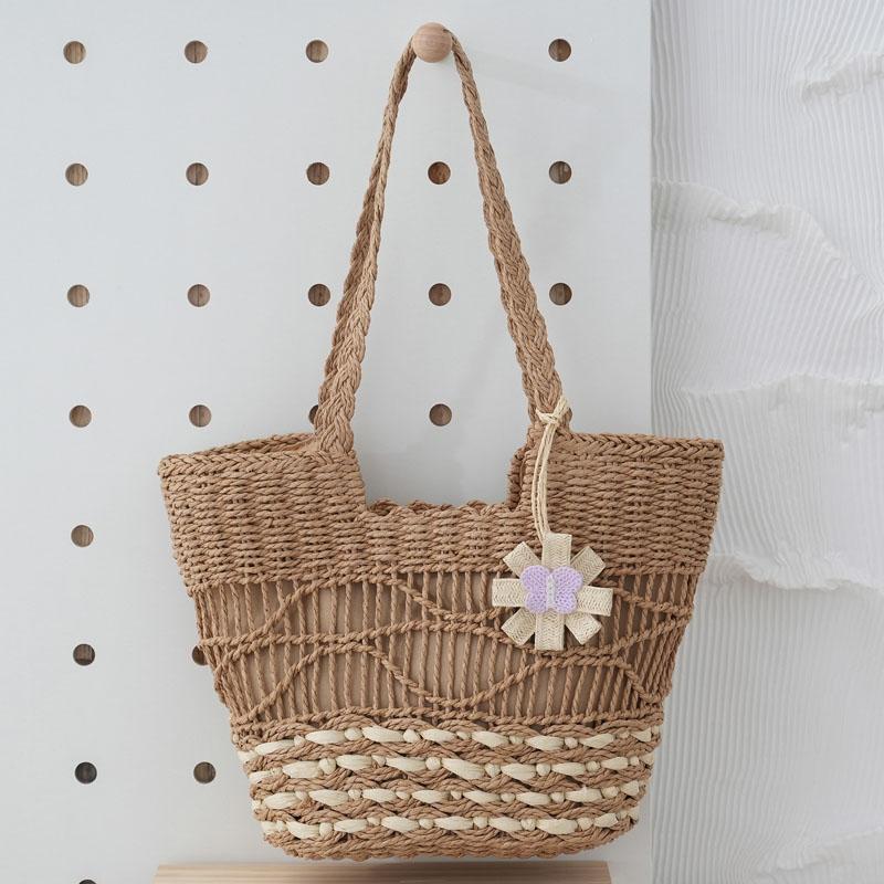 Boho Straw Tote Bag with Zipper Lining Large Capacity Woven Shoulder Purse