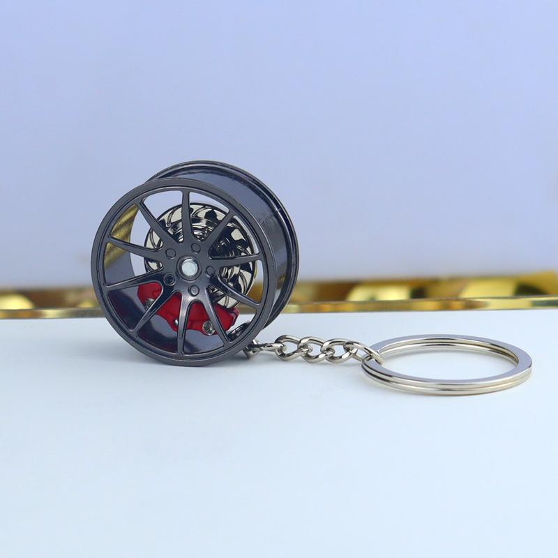 Metal Wheel Hub Brake Disc Car Keychain for Auto Enthusiasts